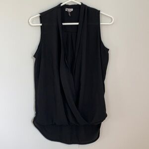 DYNAMITE BLACK SLEEVELESS TOP WOMEN SIZE XS